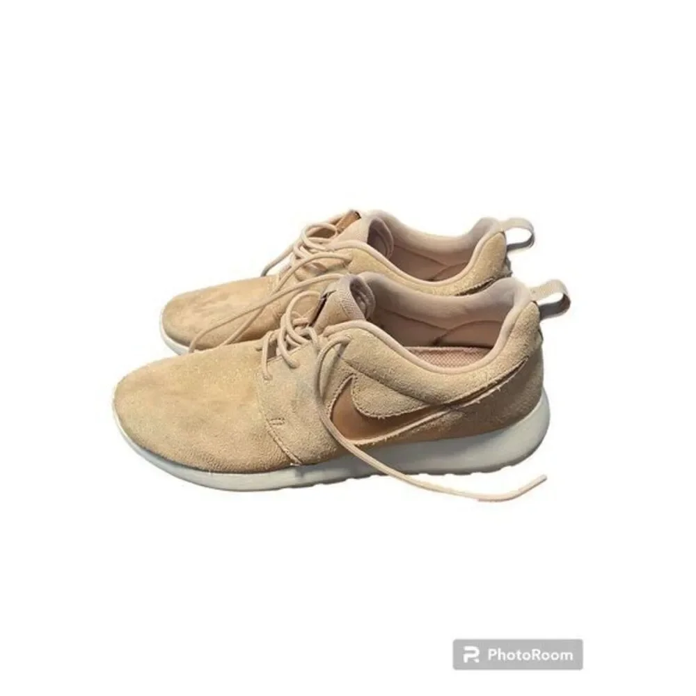 Nike Roshe One Premium Metallic Rose Bronze‎ Women's Size 7